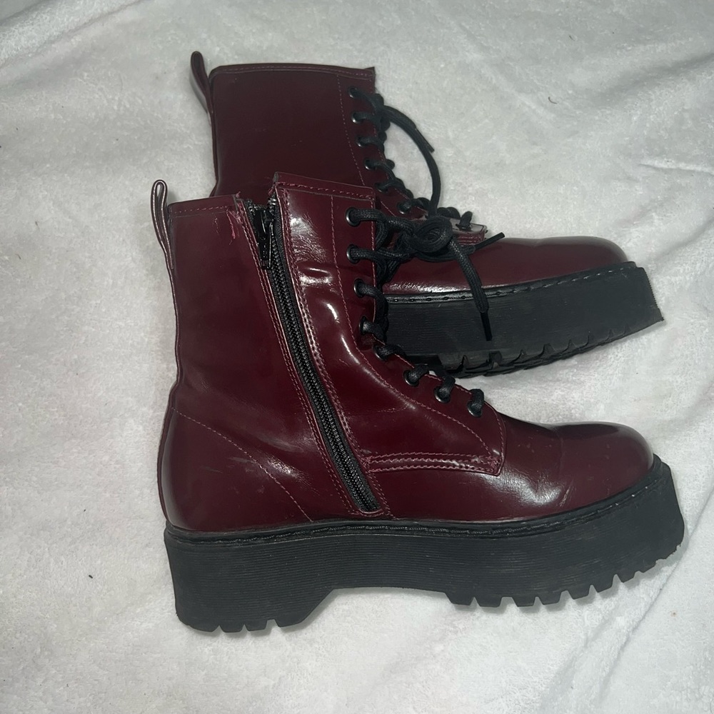 Steve Madden boots